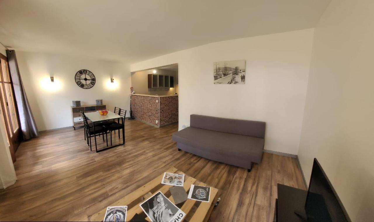 דירות קסיס Au Calme, 200M Du Centre T2 Avec Balcon Et Parking מראה חיצוני תמונה