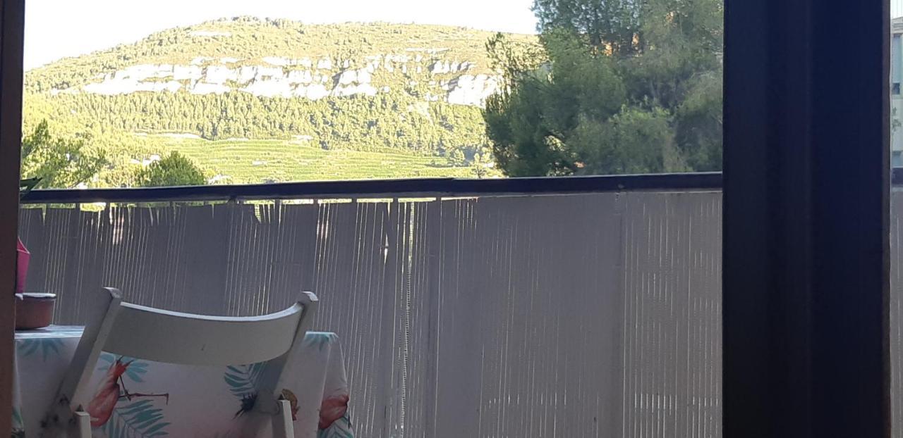 דירות קסיס Au Calme, 200M Du Centre T2 Avec Balcon Et Parking מראה חיצוני תמונה